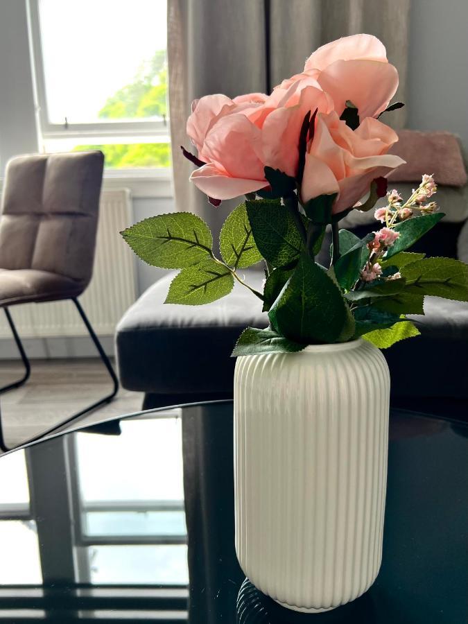 Modern 2-Bed Flat In Town Centre Apartment Oban Ngoại thất bức ảnh